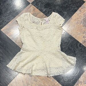 Lace is Trending. Candie's circa 2000 Cream Lace Top with sewing in lining M